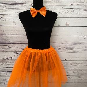 Orange Halloween skirt + bow tie + glasses orange tule.Cute outfit for Halloween
